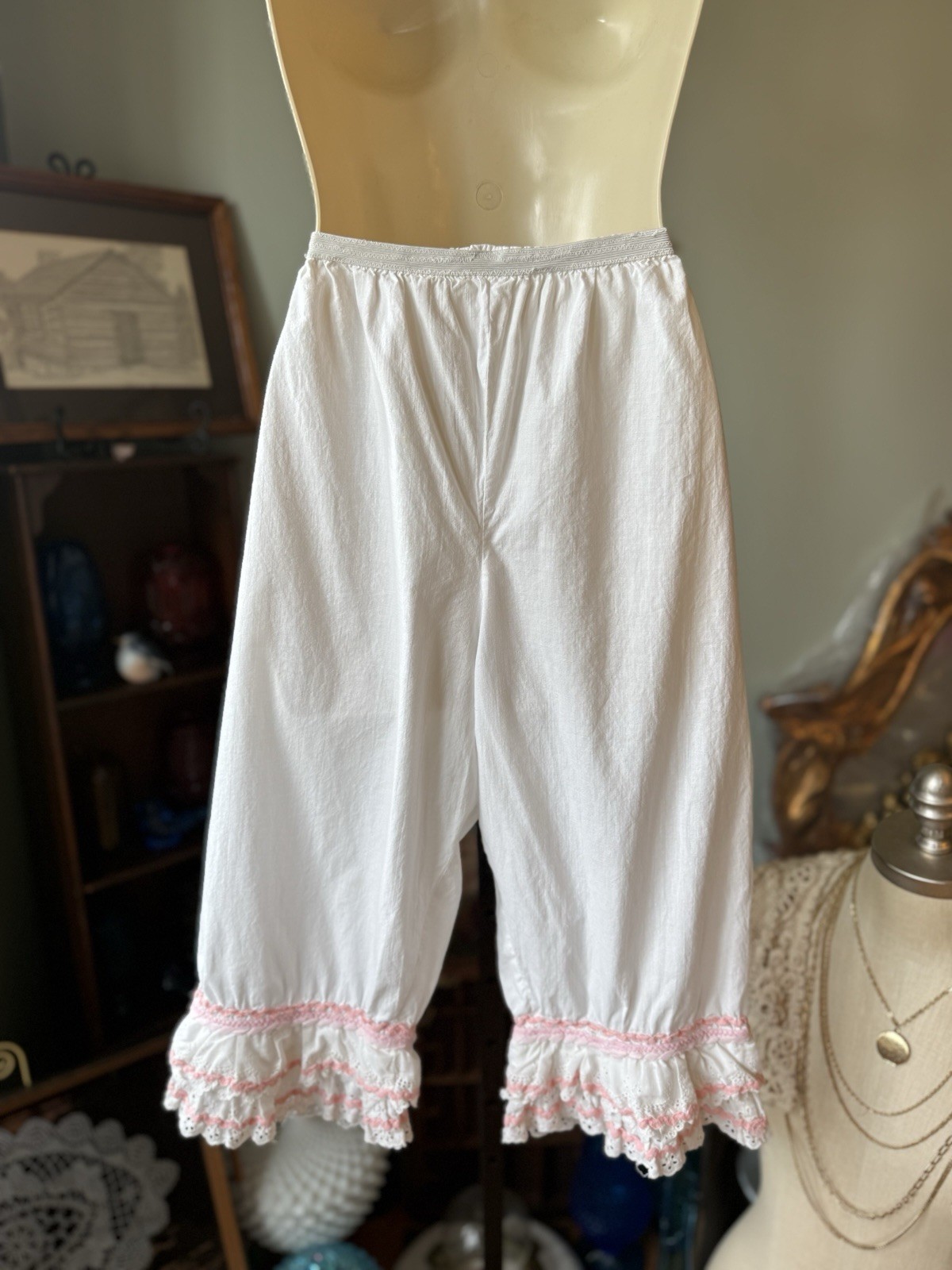 VINTAGE HANDMADE BLOOMERS RUFFLED HEM ELASTIC WAIST LONG PANTALOONS OFF WHITE