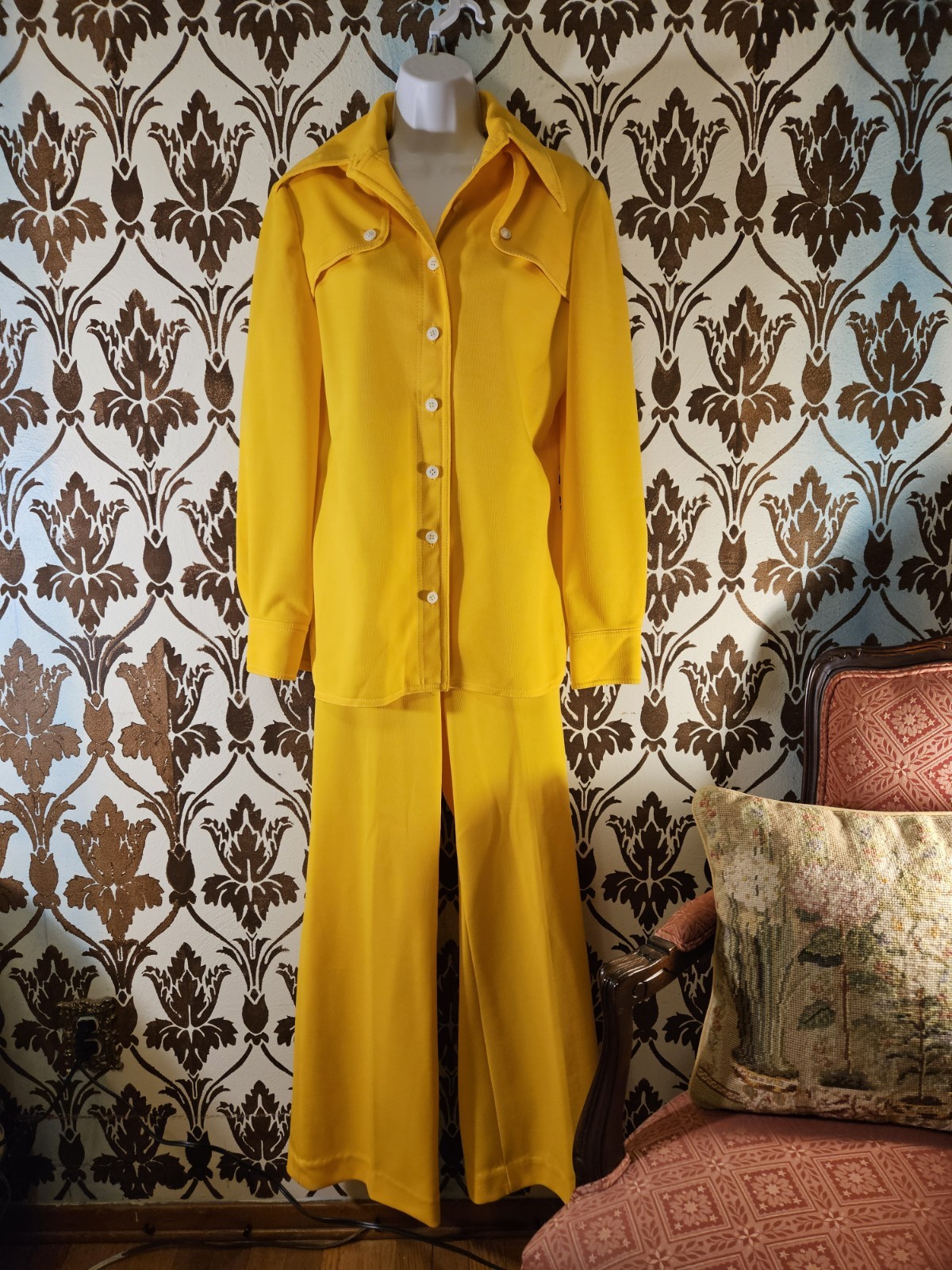 Vtg.ACT III MOD 70s Woman’s 8 ILGWU Union Yellow 2-Pc. Pants Set Bell Bottoms