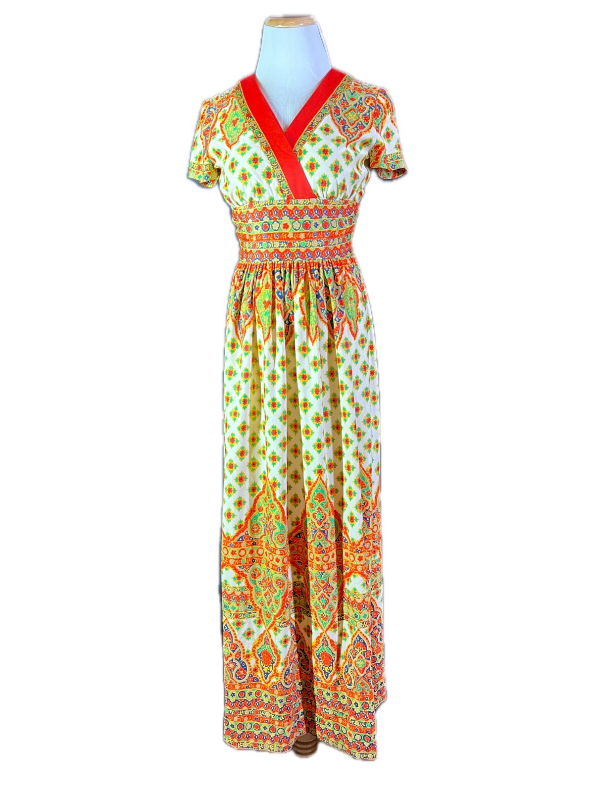 Vintage 1960s Maxi Dress Paisley Short Sleeve Metal Zipper