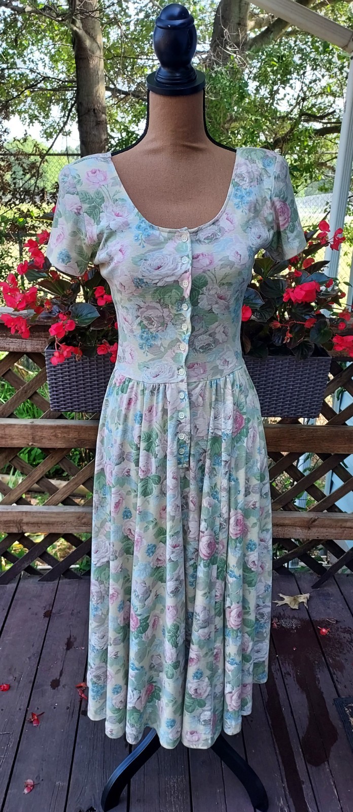 Vintage 80’s Expo Floral Print Cottagecore Dress Size 7/8