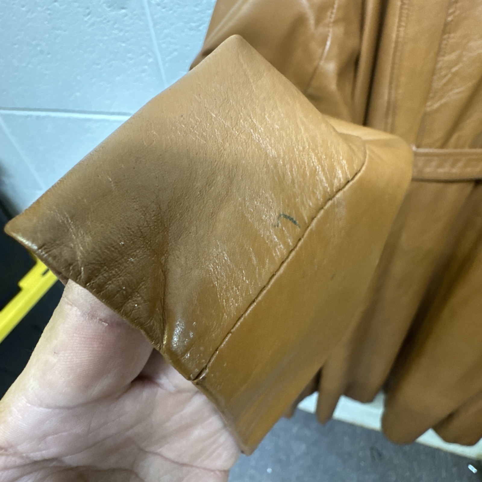 Vintage 70s The Tannery Women’s Leather Trench Coat Brown, Not Sure On Size.nice