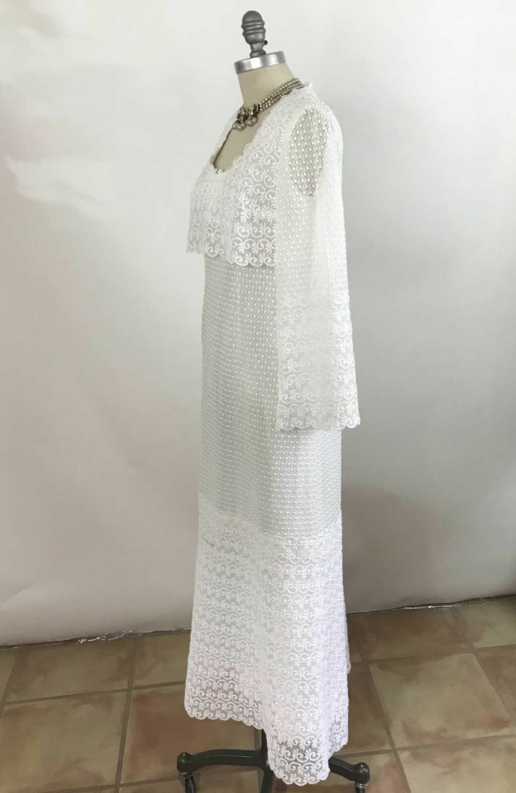 Vtg 70s CALDERON White Lace Wedding Dress Sheer Bell Sleeve Romantic Boho sz 6
