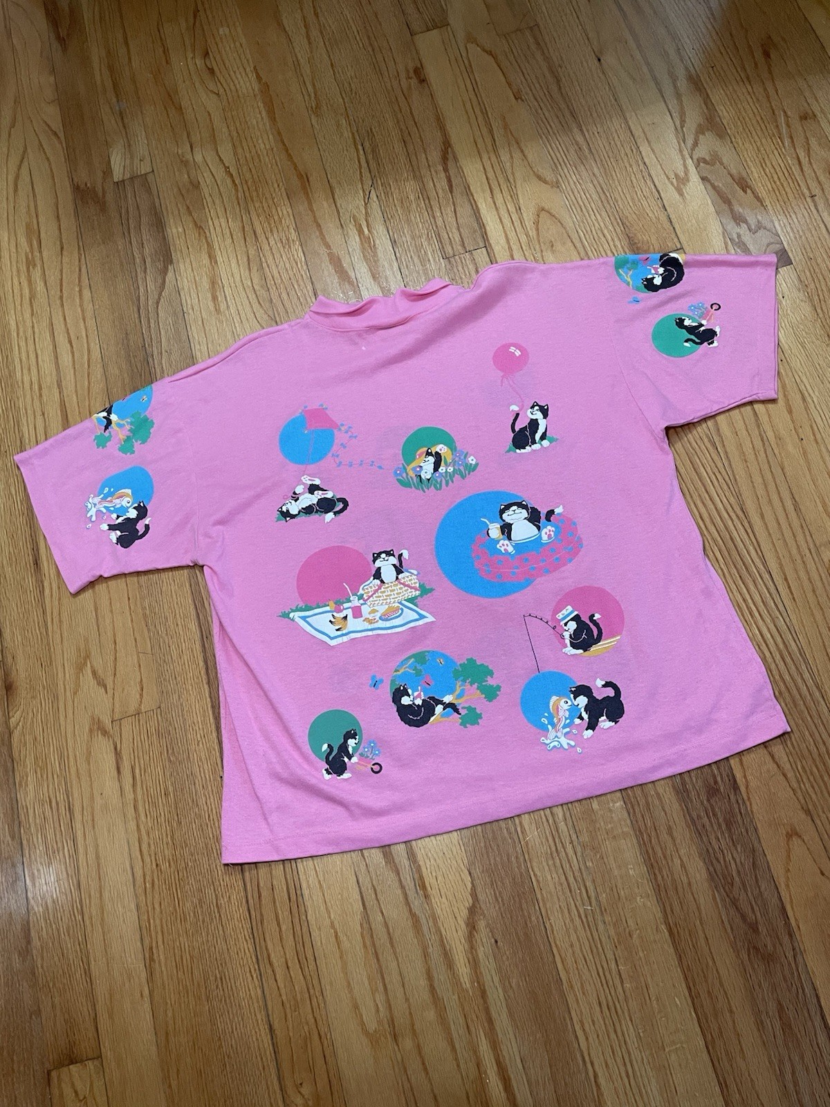 Vintage 80s Spumoni Pink Cats AOP Collared T-Shirt Size Large