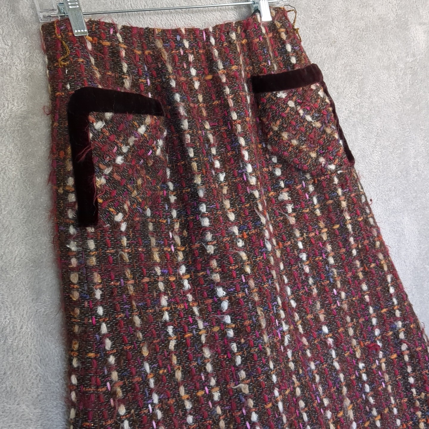 Vintage 60’s Tweed Pencil A Line Skirt Movie Set Red Festive Sz M