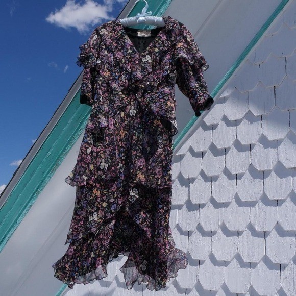 Vintage 80s dark floral silk flutter midi dress