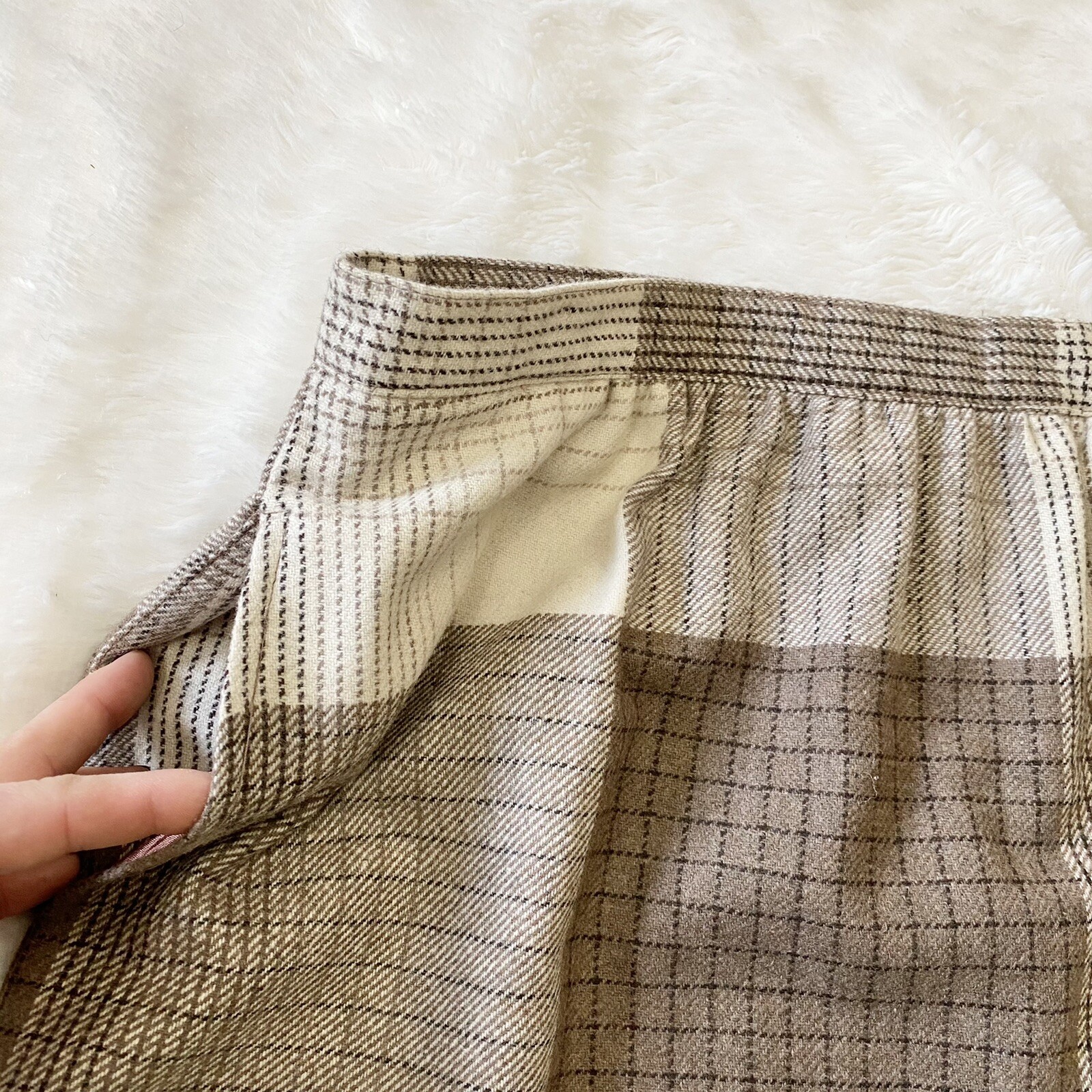 Prestige Of Boston Vintage Plaid Wool Pencil Skirt Beige & Cream Size 14 Classic