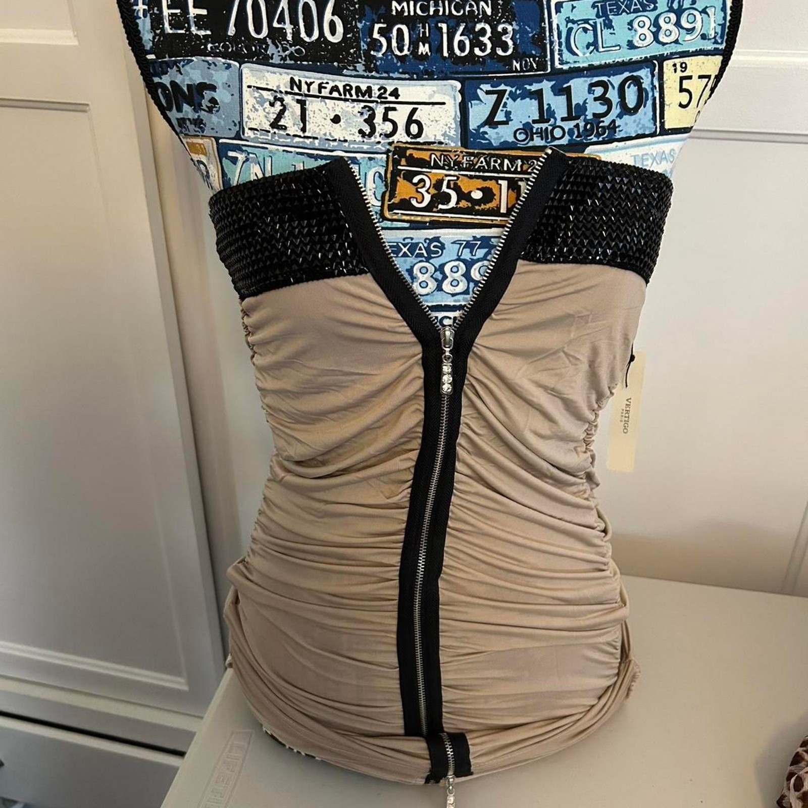 VINTAGE Y2K VERTIGO PARIS Beige and Black Zip Up Club Dress