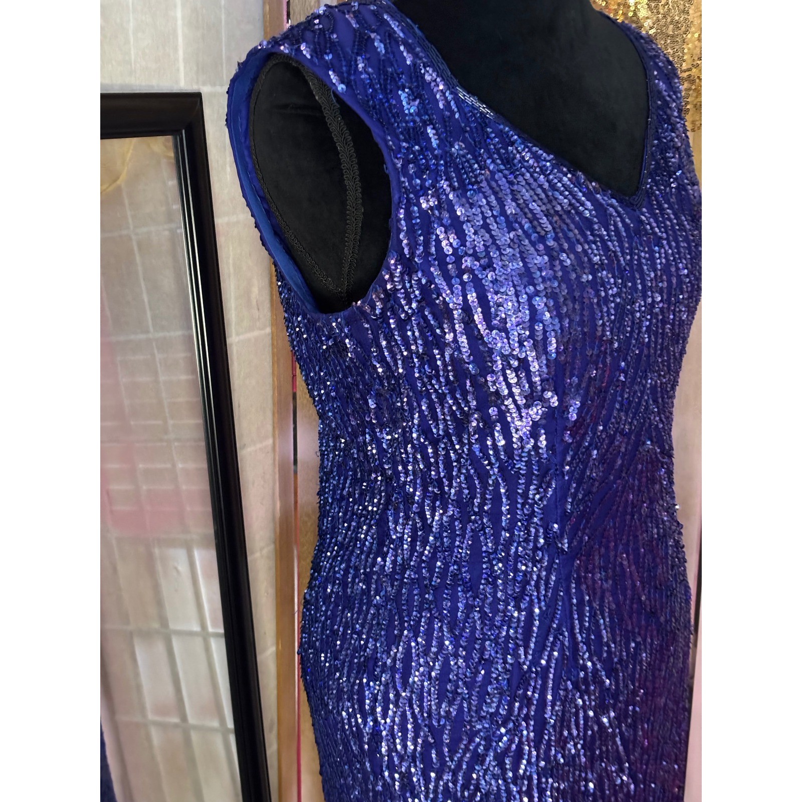 Vintage Blue Sequin Cocktail dress V-Neck Keyhole Back Fringe Hem Sleeveless