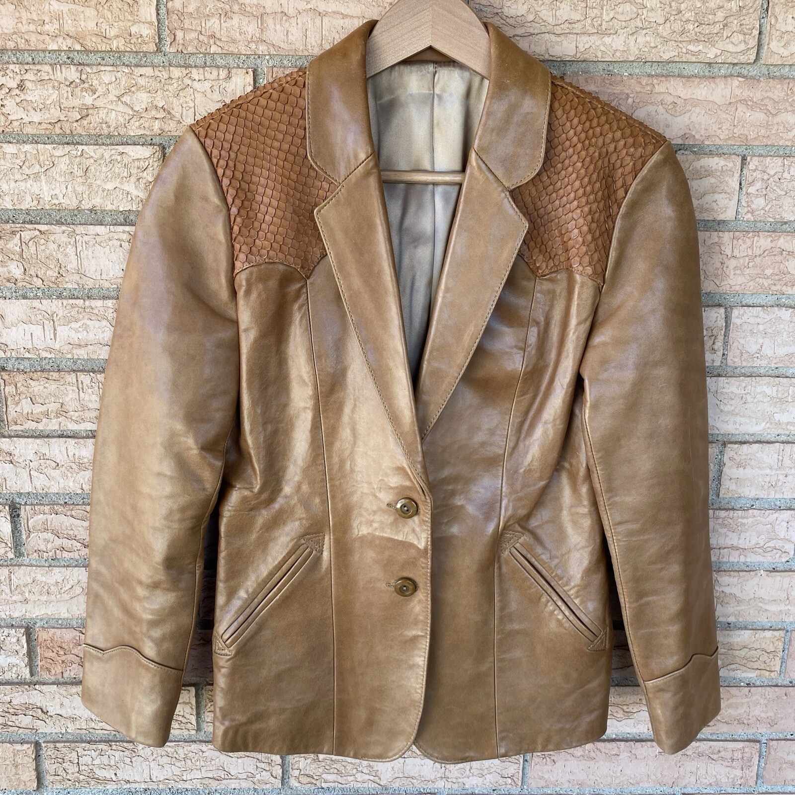 Lady Scully Tan Leather Lizard? Yoke Blazer Jacket size 8 Western 70s Cowhide?