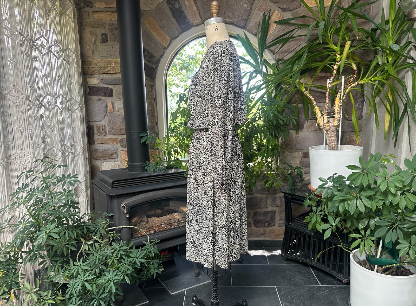 Vintage 1980s Vintage Black and Ivory Rayon Dress Taurus II