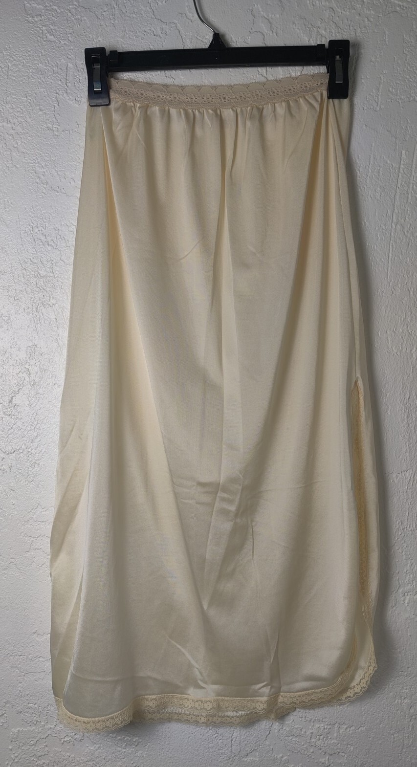 Vintage Greenco Maid Ivory Tan/Nude Slip 31”L 25”Waist Lace Trim 16″ Slit EVC
