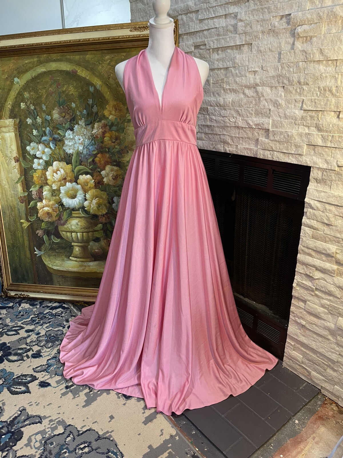 VTG 1970s PINK Ball Gown Liquid Silk Party Halter Gala Formal Size Small