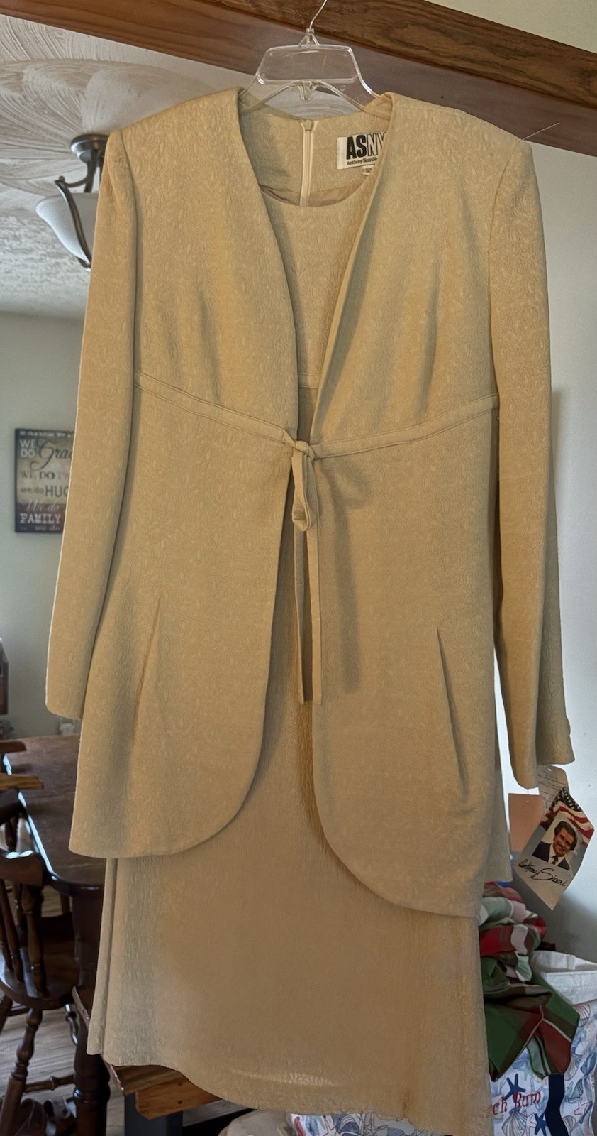 Vintage *NWT* Two Piece Dress & Jacket Set Anthony Sicari Size 12-Beige