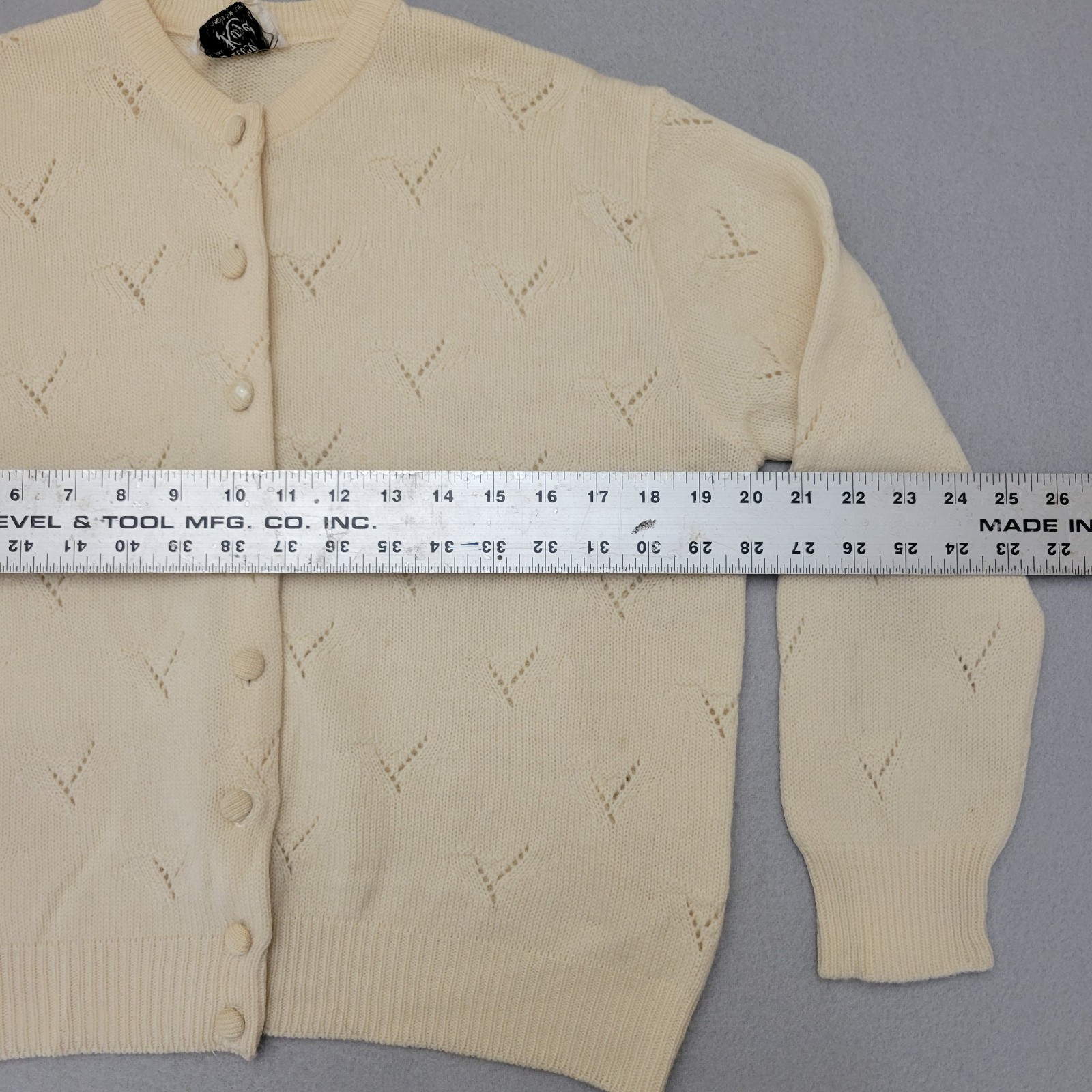 Vintage 60s Alice Kaye Ivory Button-Up Cardigan 100% Wool Women’s Size Large