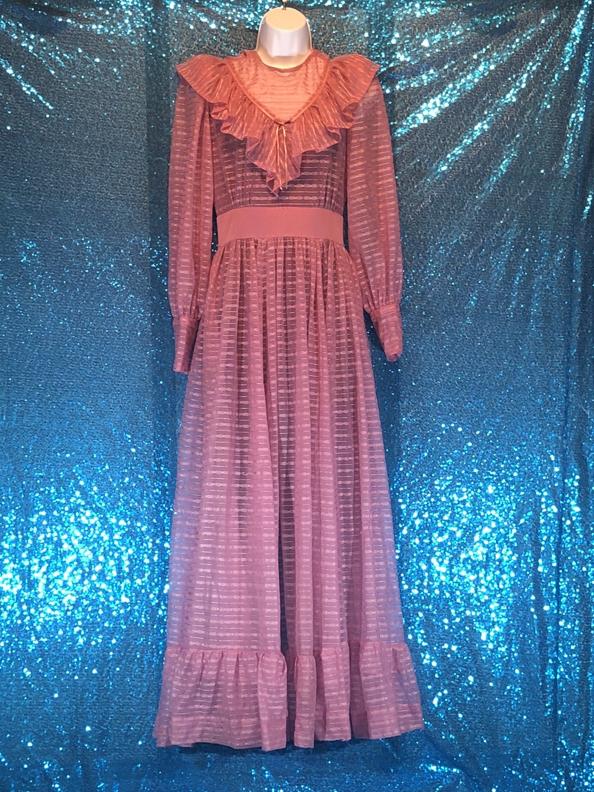 VTG 70s Cottagecore Edwardian Lavender Boho Victorian Neckline Maxi Dress~S