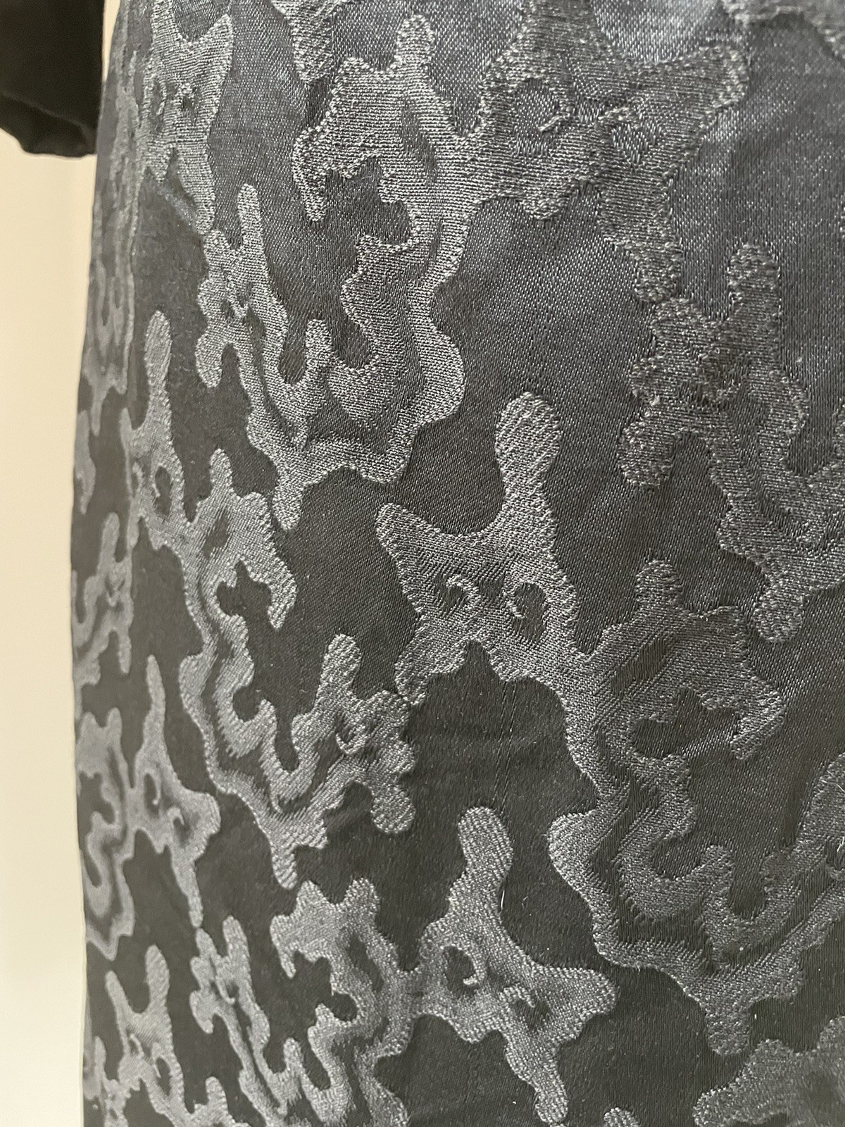 True Vintage 1950’s Stanton Jrs Petite Skirt Suit Black Jacquard Silk XS Petite
