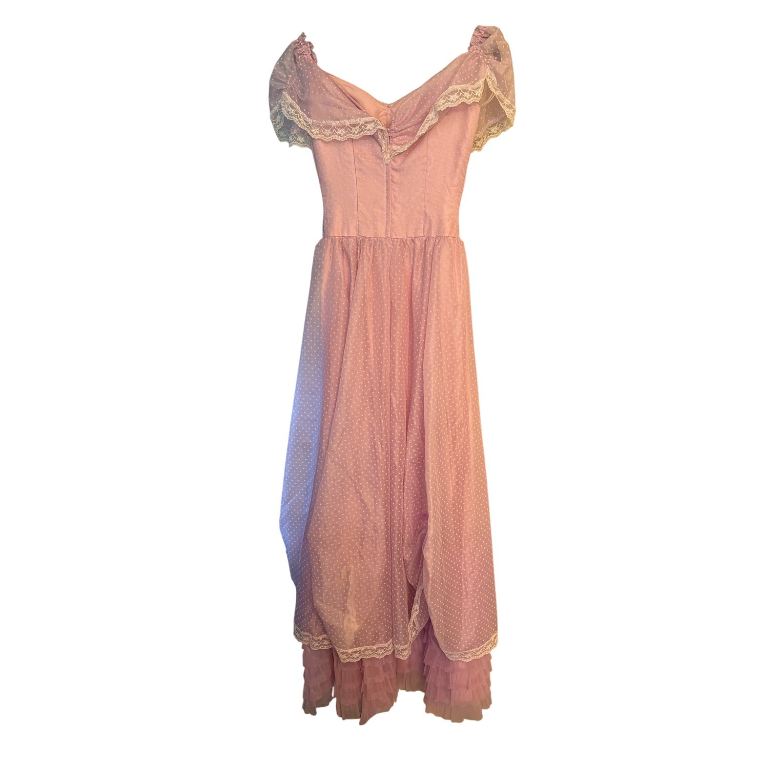 Vintage Gown Lavender Swiss Dot Lace Ruffle Off Shoulder Pick Up Skirt 5 USA