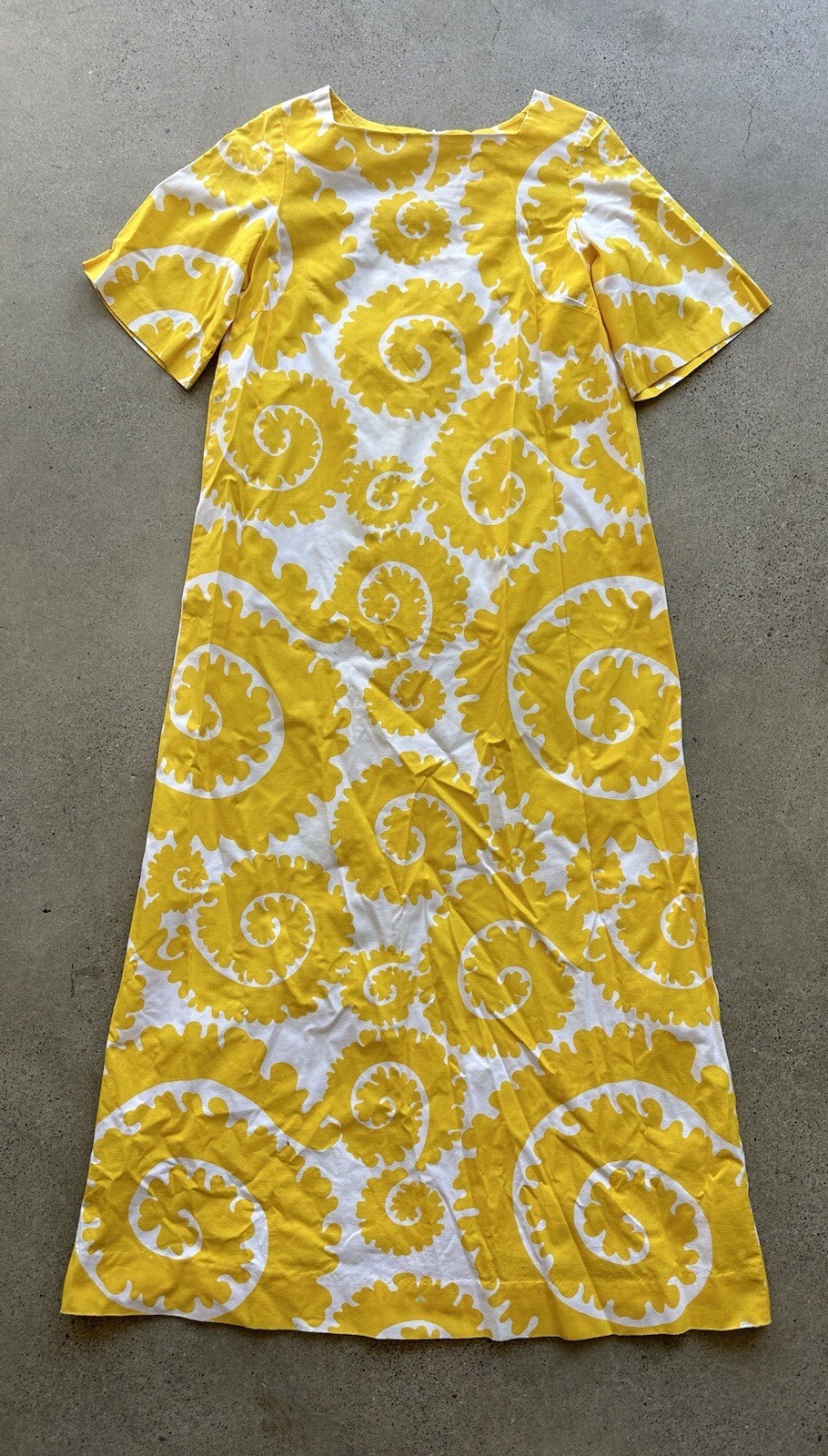 Vintage 1960s Finn Fashions by Stampe Yellow Psychedelic Dress Handmade Finland