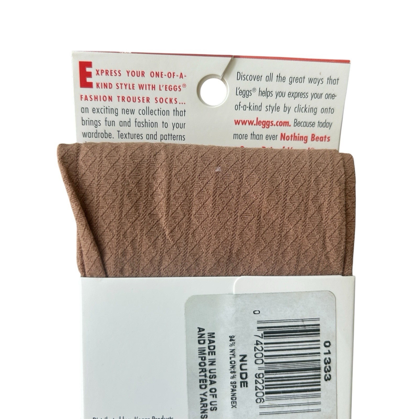 VTG 2003 L’eggs Textured Trouser Socks Nude One Size Zig Zag Design NOS