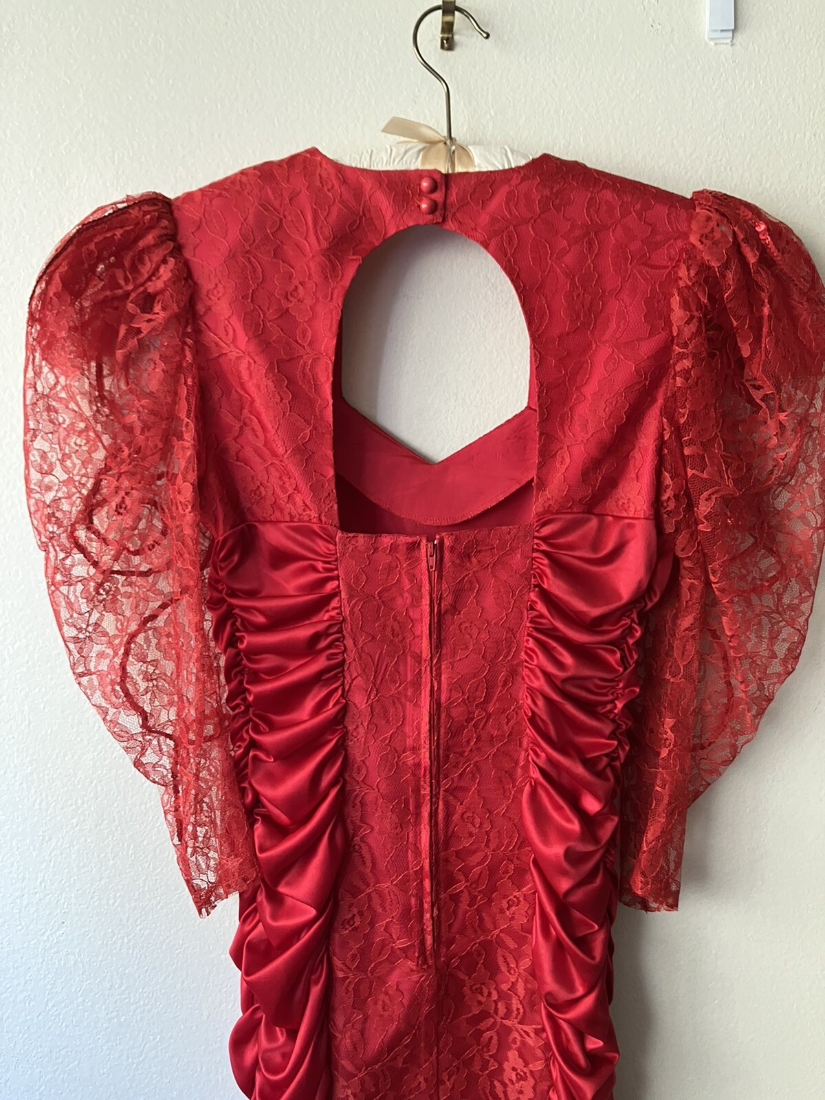 Vintage ’80s Mayvens Bright Red Prom Party Lace Sleeves Satin Ruching XS