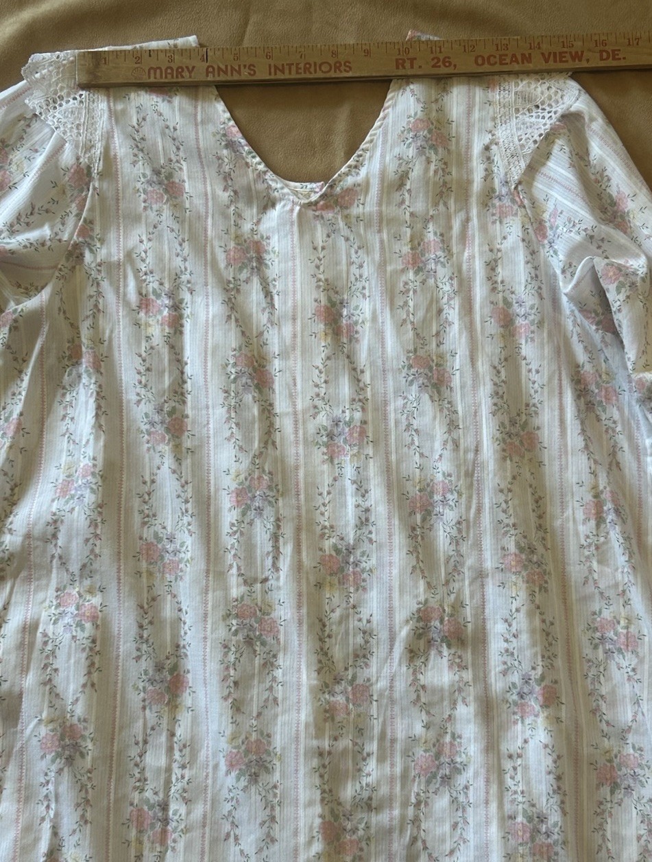 Vintage Brandywine Cottagecore Nap Dress Lace Yoke Cotton Nightgown Prairie USA