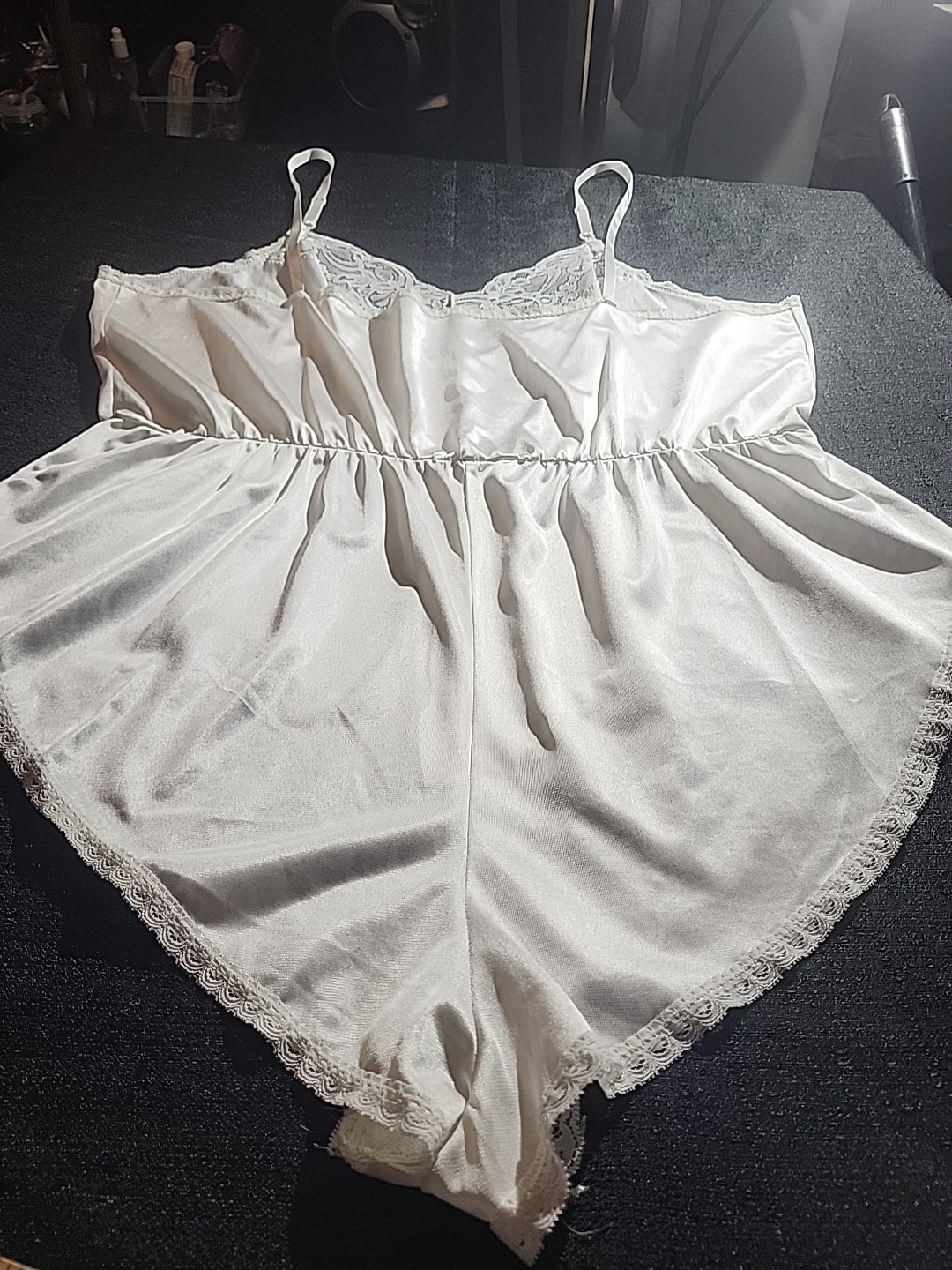 Vtg Antron III Nylon Teddy Snap Crotch Wide Front Lace Trim Size 26W-28W 03182