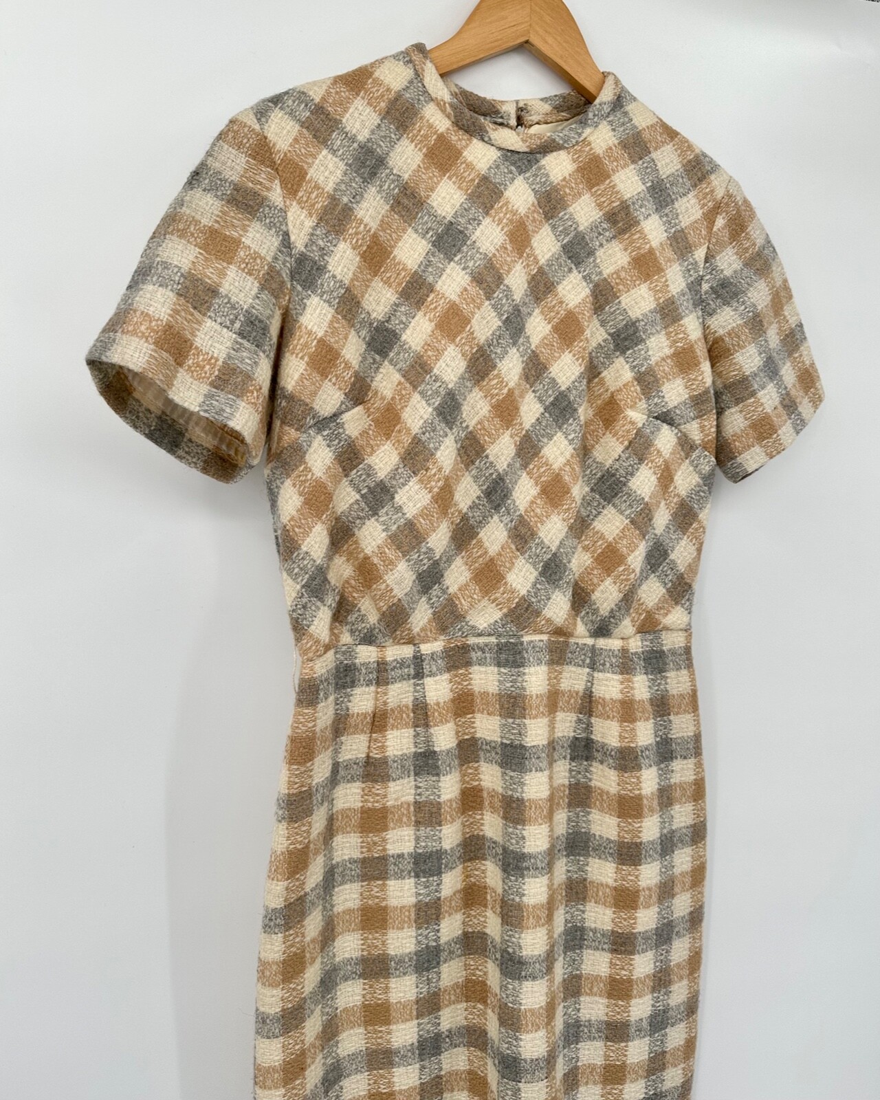 Vintage 60’s / 70’s Parade NY Women’s Bouclé Sheath Dress Bias Plaid Size S/M