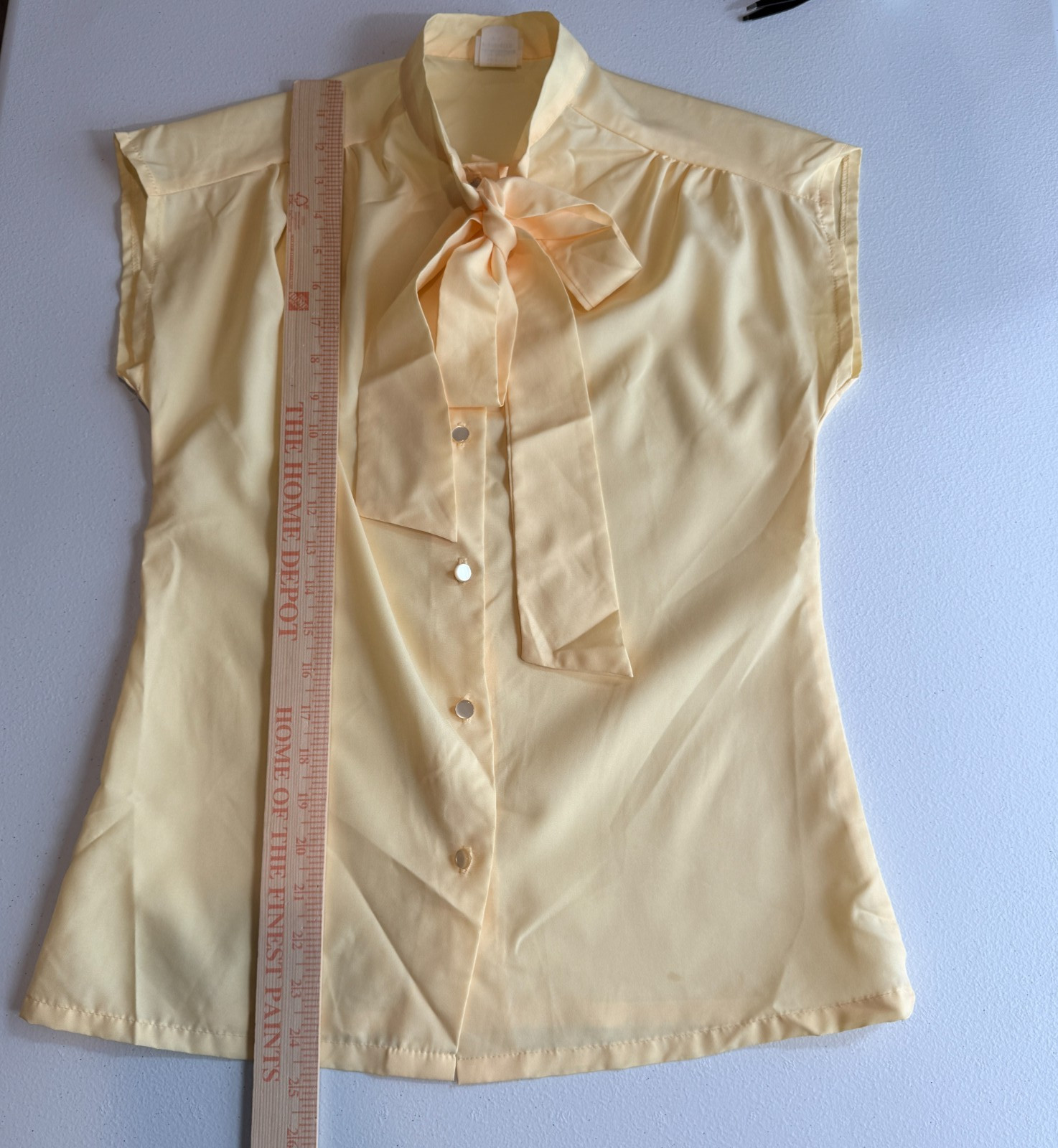 VTG JCPenney Womans Pussybow Blouse Size 8 Yellow Office Preppy Career Romantic