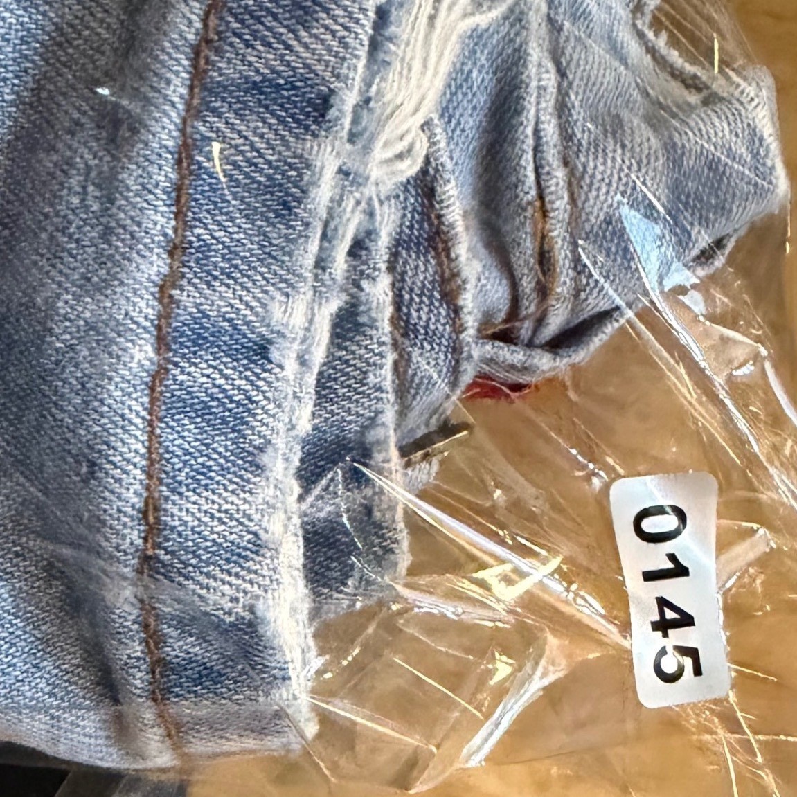 Thrashed vintage 90s High Waisted Light Wash Denim Mom Shorts 7/8 100% Cotton