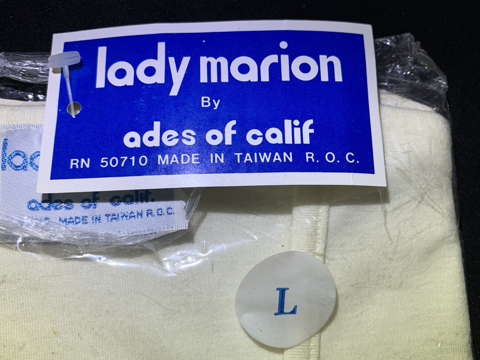 Vtg NOS Lady Marion Women Size Large T-shirt Embroidered White Top Sports