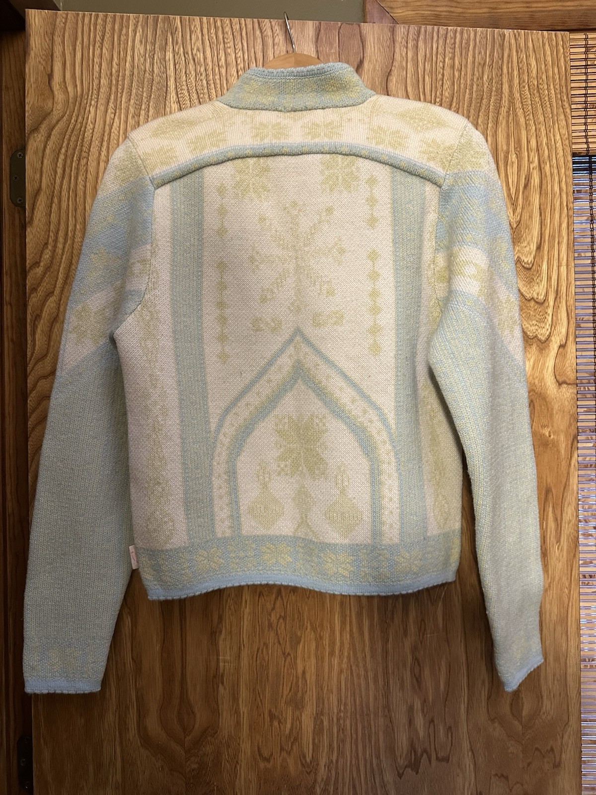 Women’s Vintage Obermeyer Wool 1947 Signature Sweater With Unique Clasp RARE