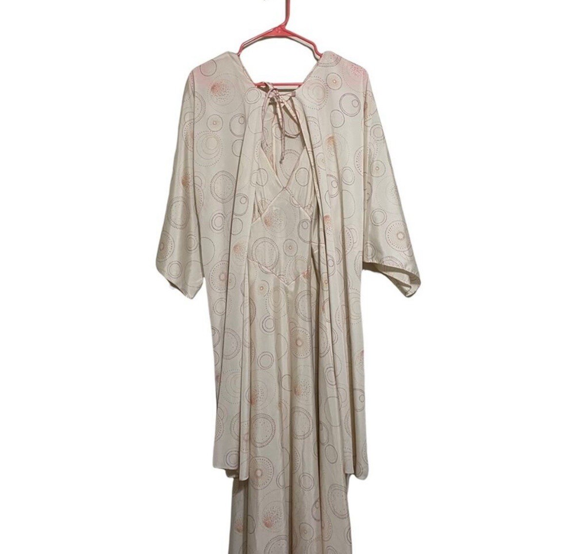 Vintage Chloe Lingerie Two Piece Set Robe and Gown Size Small (Estimate)