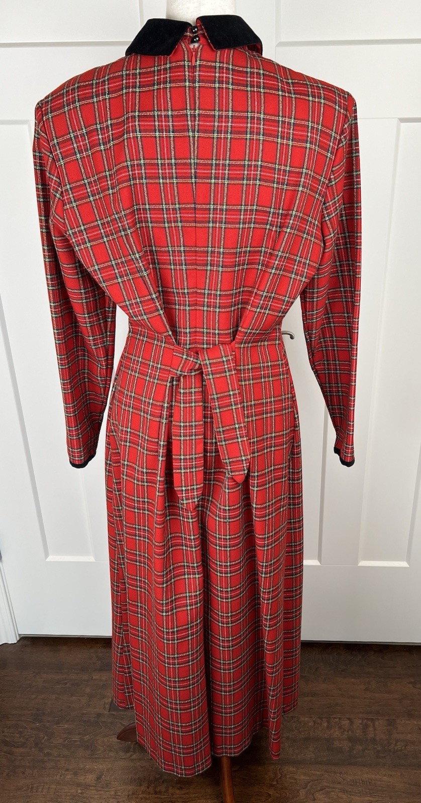 Vintage 80’s Misty Lane Red Tartan Plaid Maxi Dress Velvet Collar USA Union Made