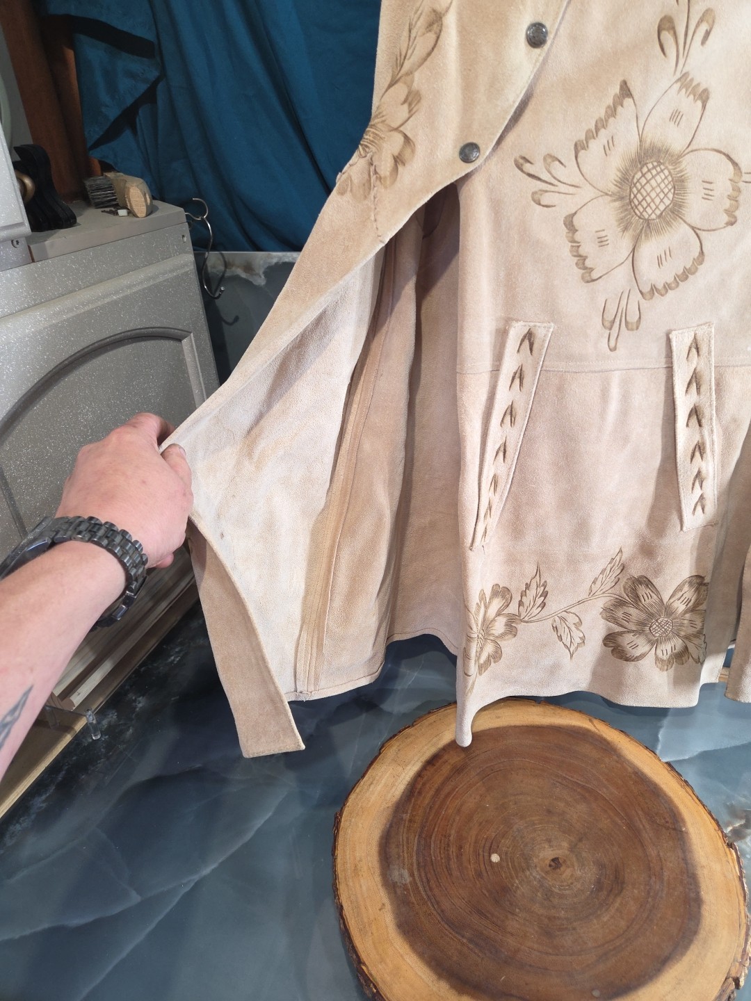 Vintage 1960’s-70s Suede Leather Floral Hand Tooled Cape Poncho Hippie