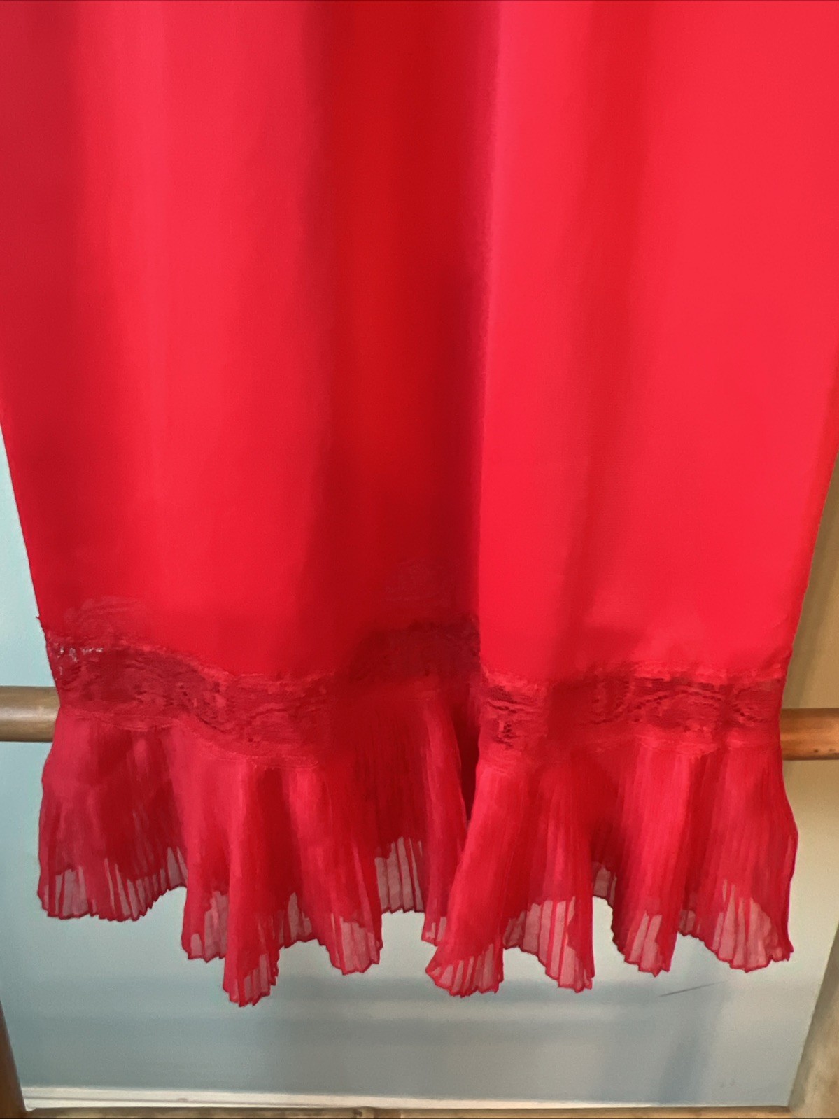 Vtg 50s Charmode Sears Ruffled Long Lace Slip Lingerie Pinup 34 T Valentine Red