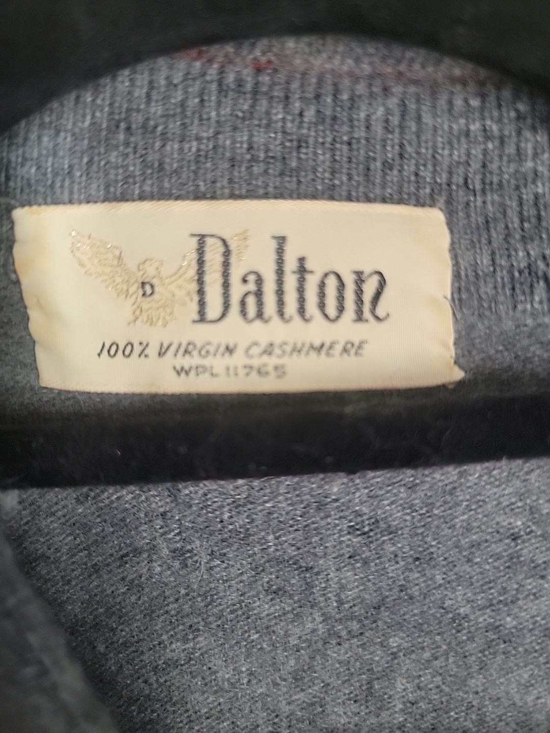 Vintage Dalton 100% Virgin Cashmere Soft Cardigan Crop Sweater Red Gray