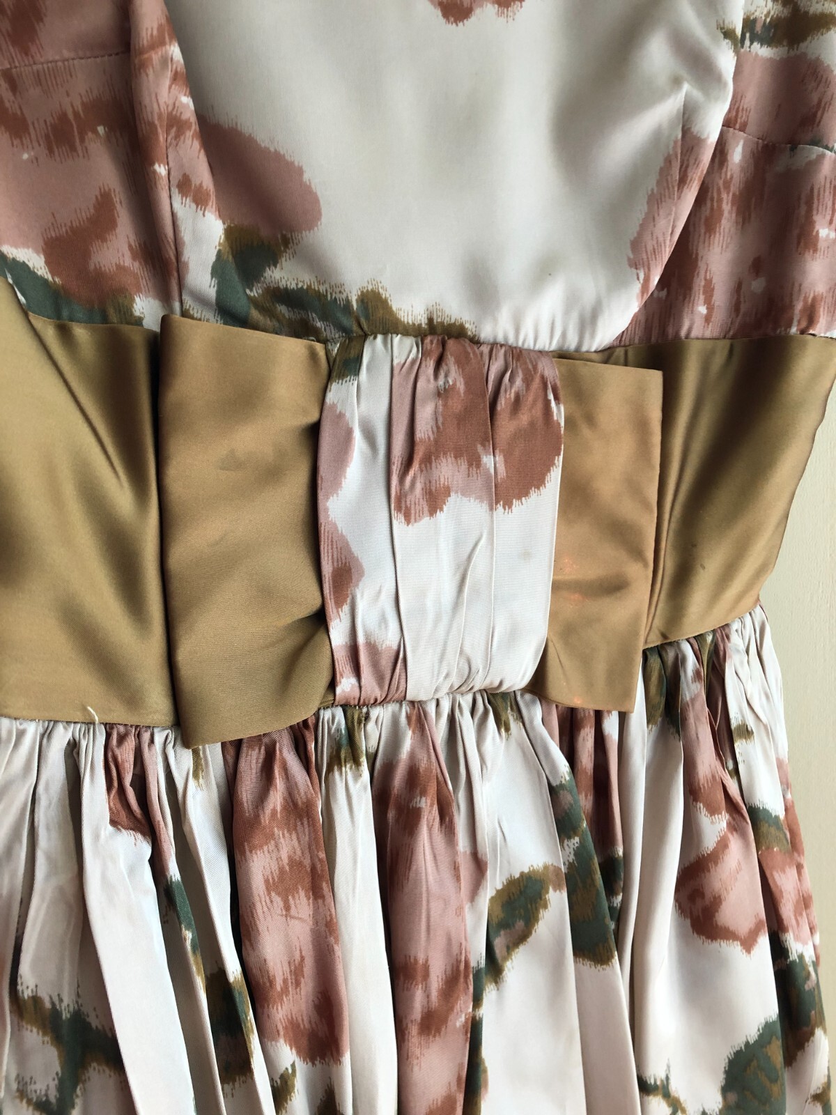Vintage 1950s Floral Dress XS w Bow Soft Autumn Colors Olive Dusty Peach Blush