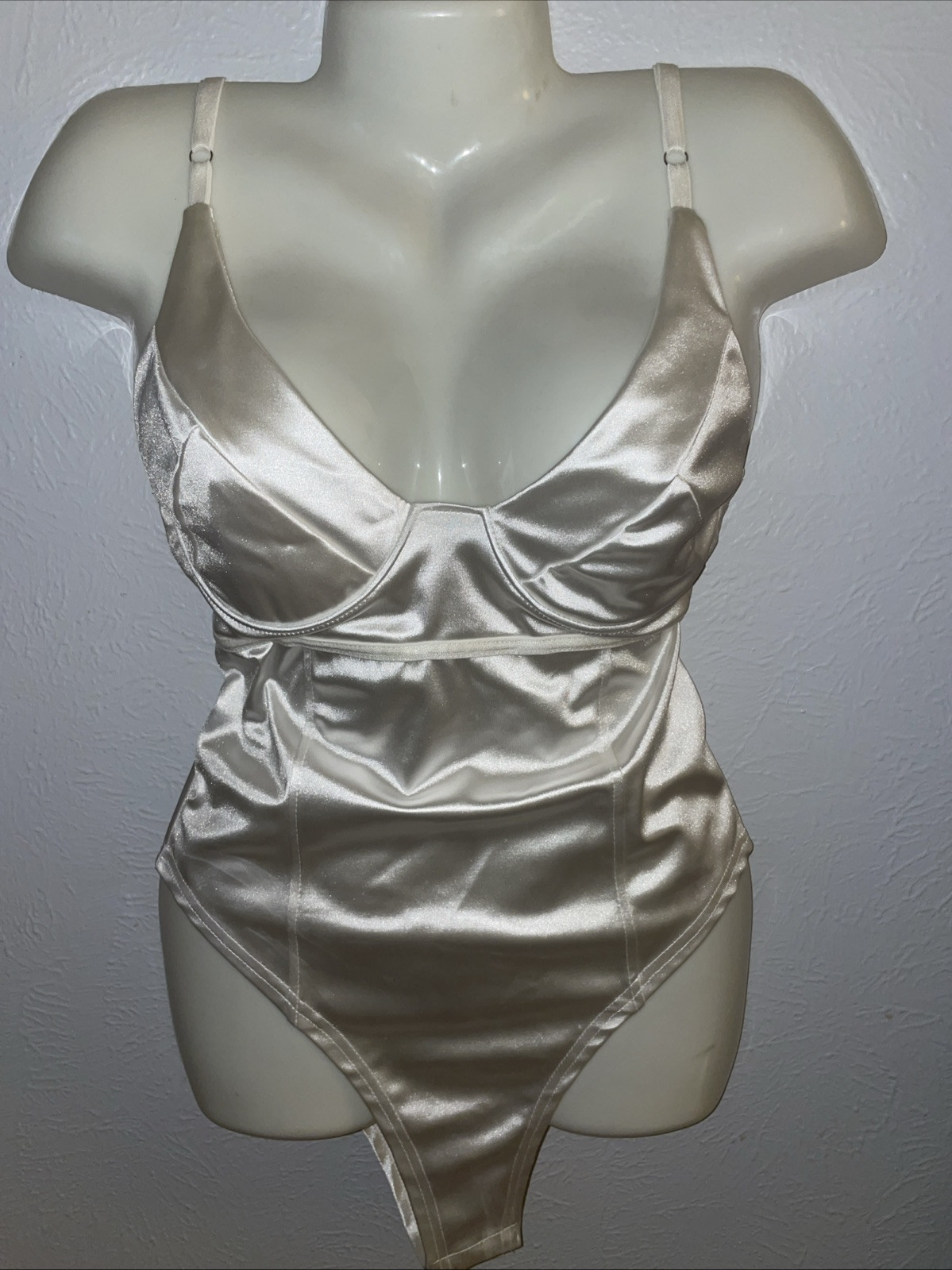 Woman’s Teddy L Nylon Spandex SHINY Satin Lined Cups Bodysuit White Lingerie