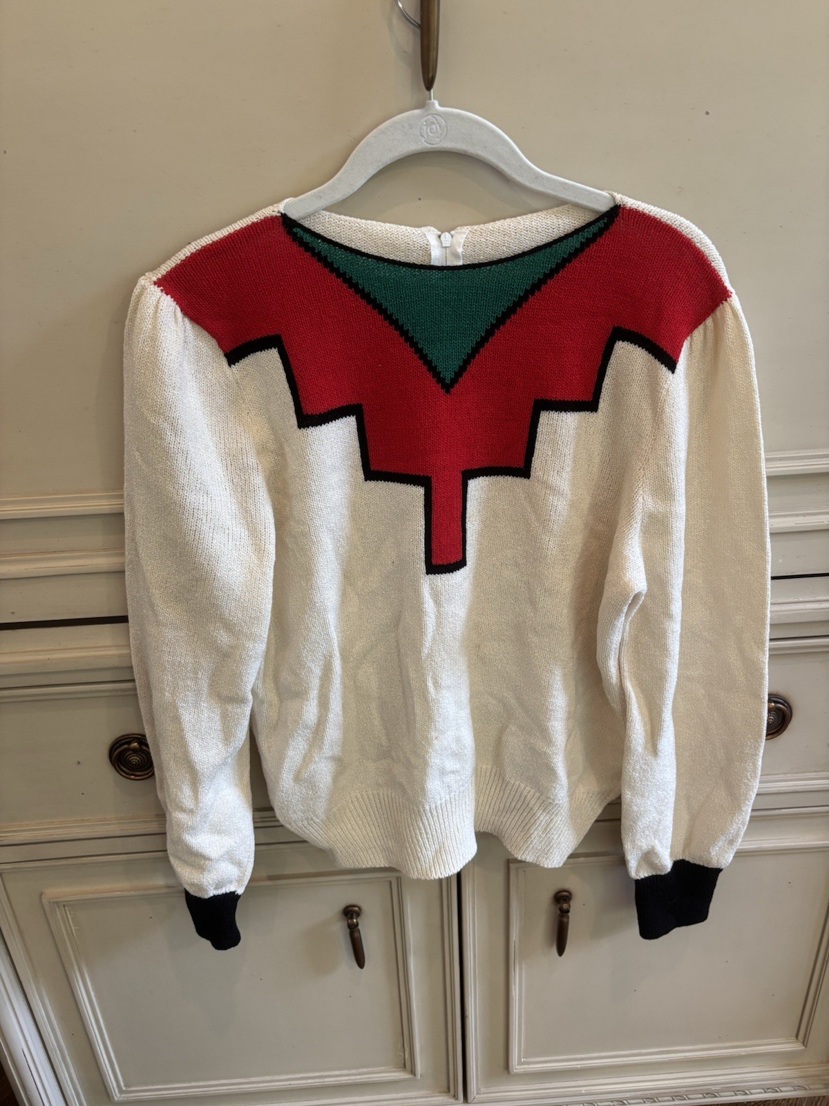 Vintage 1970s Colorblock Aztec Cream Red Green Sweater Medium/large