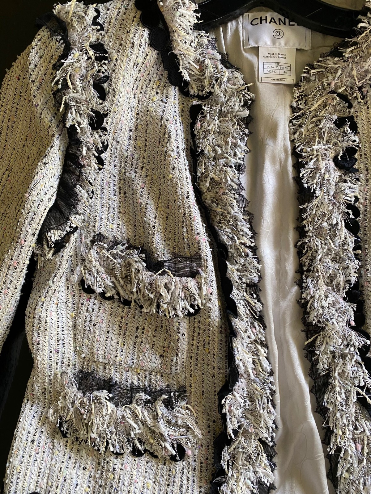 Chanel Vintage 2004 Fantasy Tweed B/W never worn size 46