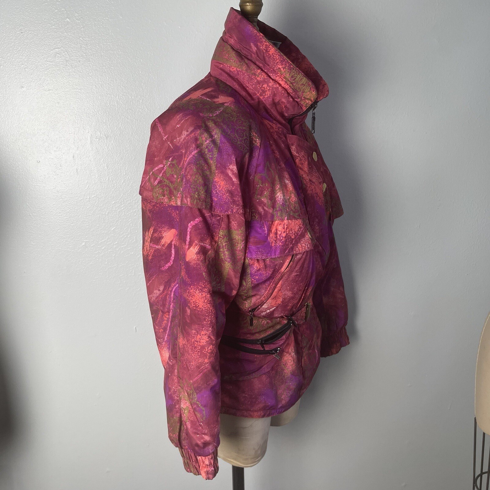 90s 1990s Knockout Pink, Purple and Gold Ski Coat with MATCHING FANNYPACK