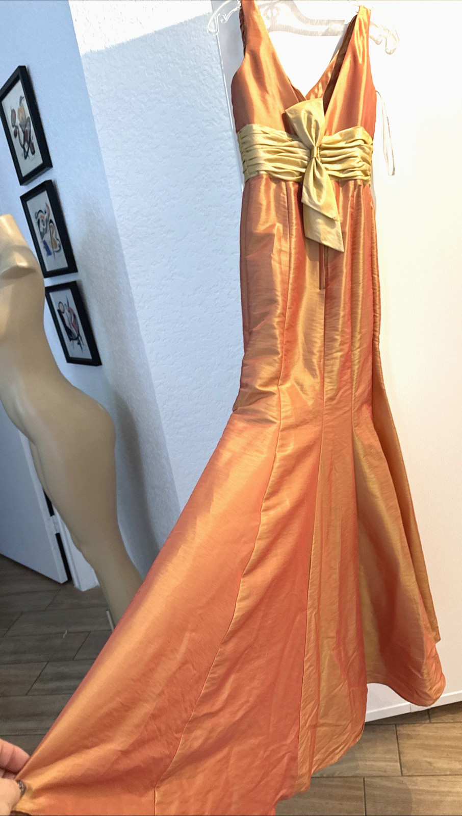 Vtg Jordan Fashions 80s Iridescent Orange/Gold Taffeta Mermaid Style Gown Sm