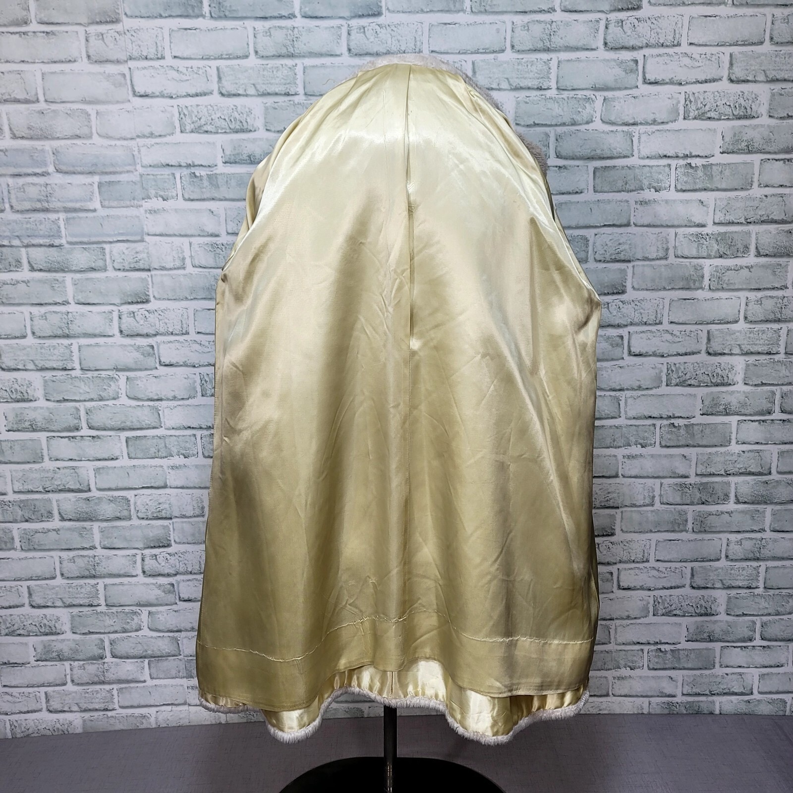 Vintage Borgana Sportowne Ivory Faux Fur Swing Coat Shawl Collar Women’s M