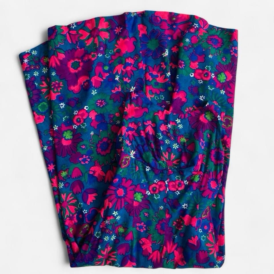 Vintage 70s Psychedelic Vibrant Floral Waikiki Maxi Dress