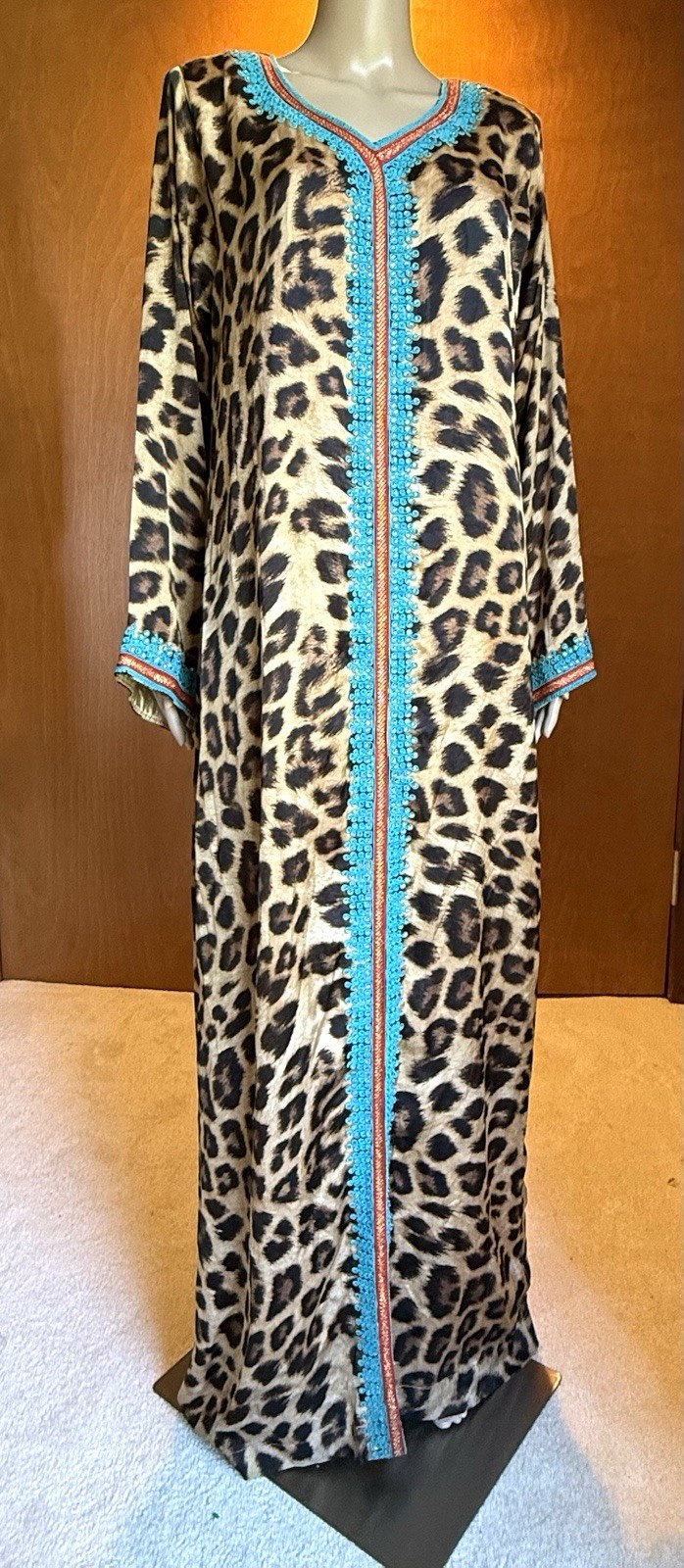 Womans Vintage Leopard Print Caftan. Satin Like With Sequin Trim. Lined.