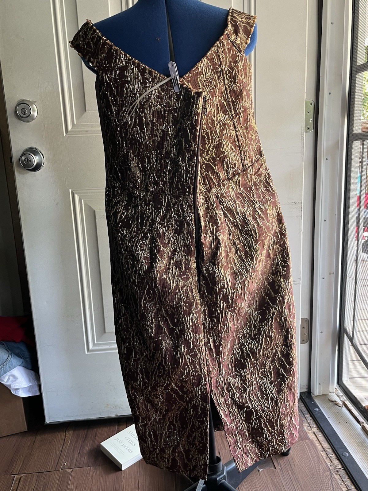 Vintage Metallic Brocade Beaded Cocktail Dress Brown & Gold
