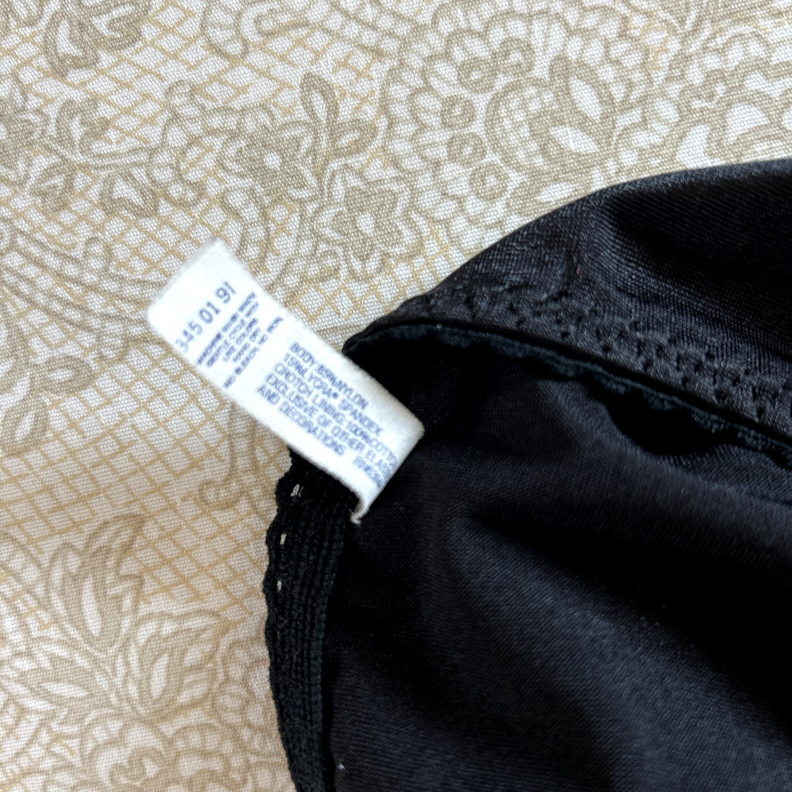 JC Penney Soft Skins Shapewear Light Control Black Panties Briefs Size Med NWOT