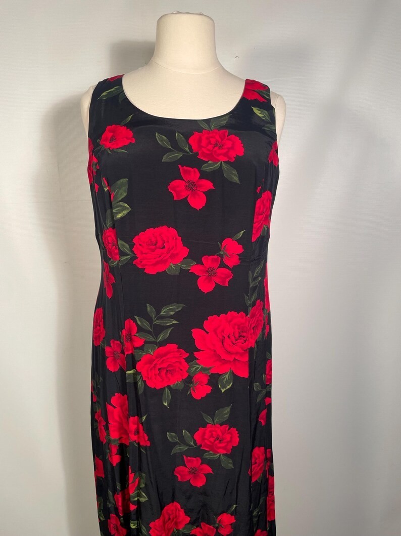 Vintage 1990s Plus Size Rose Print Rayon Maxi Dress Made In USA Size 18 2XL