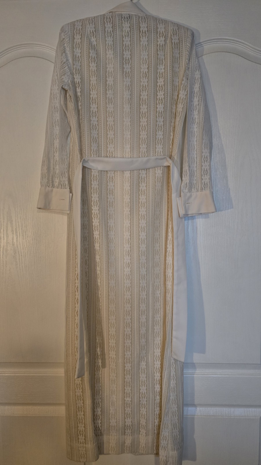 Vintage Avalon Classics 1970 belted lace dress