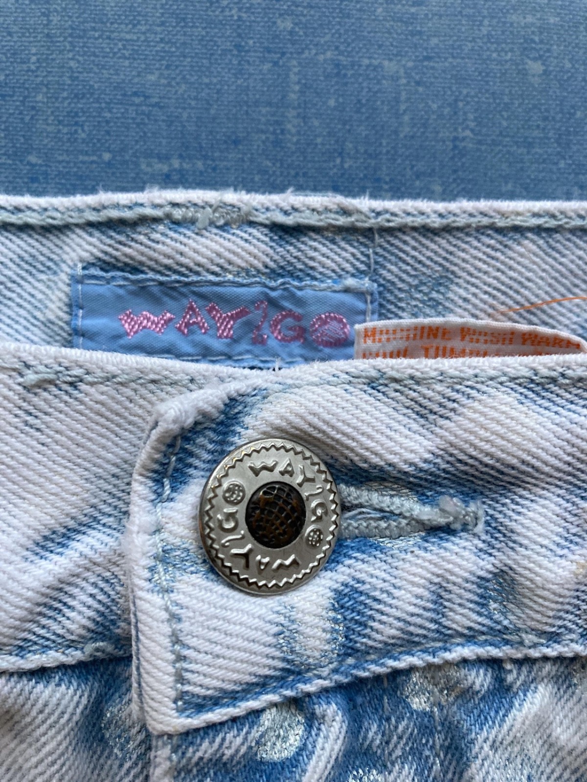 Vintage 80s Light Wash Polka Dot Tapered Jeans, XS, Waist 28″